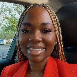 Meet your Posher, Alexus